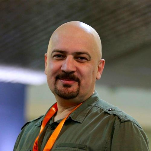 مهرداد اسکویی